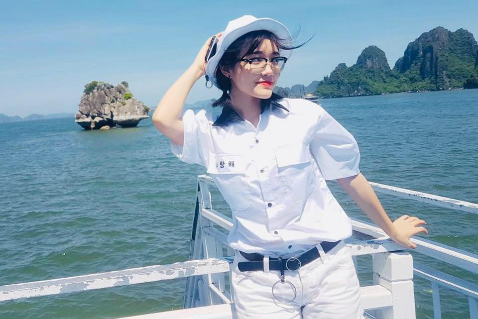 Khoe ảnh thẻ ngày ấy - bây giờ, cô gái Thanh Hóa bất ngờ nổi tiếng