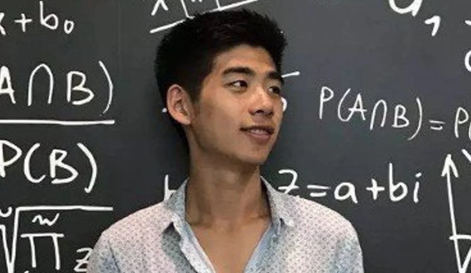 Chuyện tình bất ngờ của con gái tỷ phú sòng bạc Macao và bạn trai Harvard