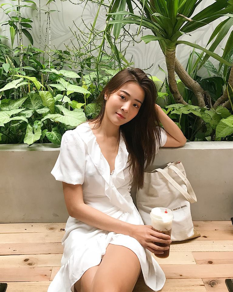 Không ngờ cô bạn thân giật người yêu cũng sở hữu sắc vóc vạn người mê đến Hương Giang cũng phải dè chừng