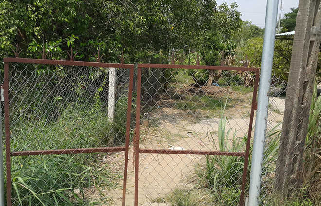 Nó chết còn mang tiếng là thằng giết người, đồ ăn cướp, nhục lắm