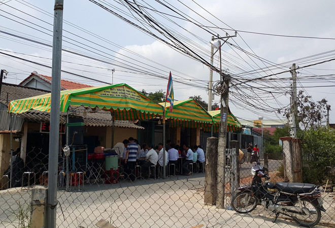 Nó chết còn mang tiếng là thằng giết người, đồ ăn cướp, nhục lắm