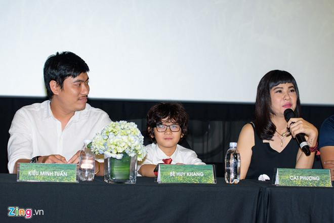 Vướng scandal, Seungri mất tất cả, tại sao Phạm Anh Khoa vẫn trở lại?