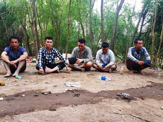 Triệt phá rường gà khủng đến khó tin ở Tiền Giang