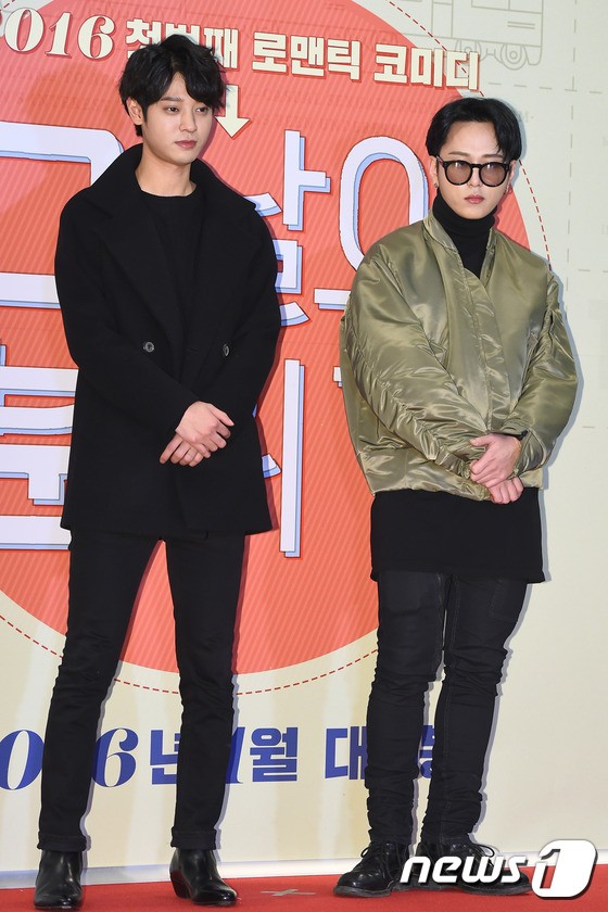 Hội bạn thân Kbiz bỗng bị réo gọi giữa bão scandal của Seungri: Người vô ý để lộ tình tiết, kẻ chối bay biến quan hệ Hội bạn thân Kbiz bỗng bị réo gọi giữa bão scandal của Seungri: Người vô ý để lộ tình tiết, kẻ chối bay biến quan hệ