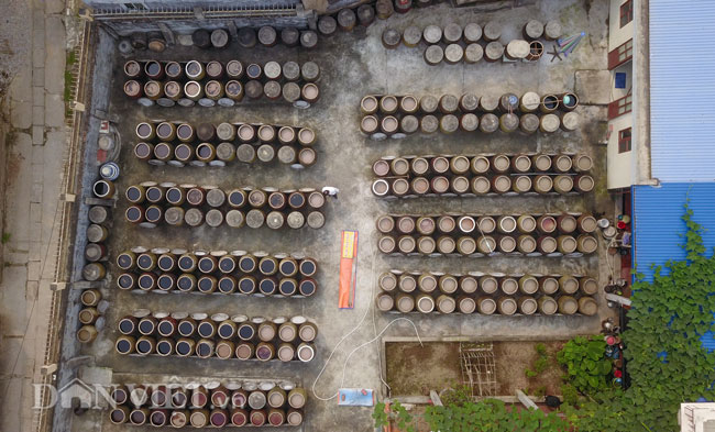 Cận cảnh quy trình sản xuất nước mắm truyền thống Cát Hải: 2 năm mới cho ra 1 mẻ