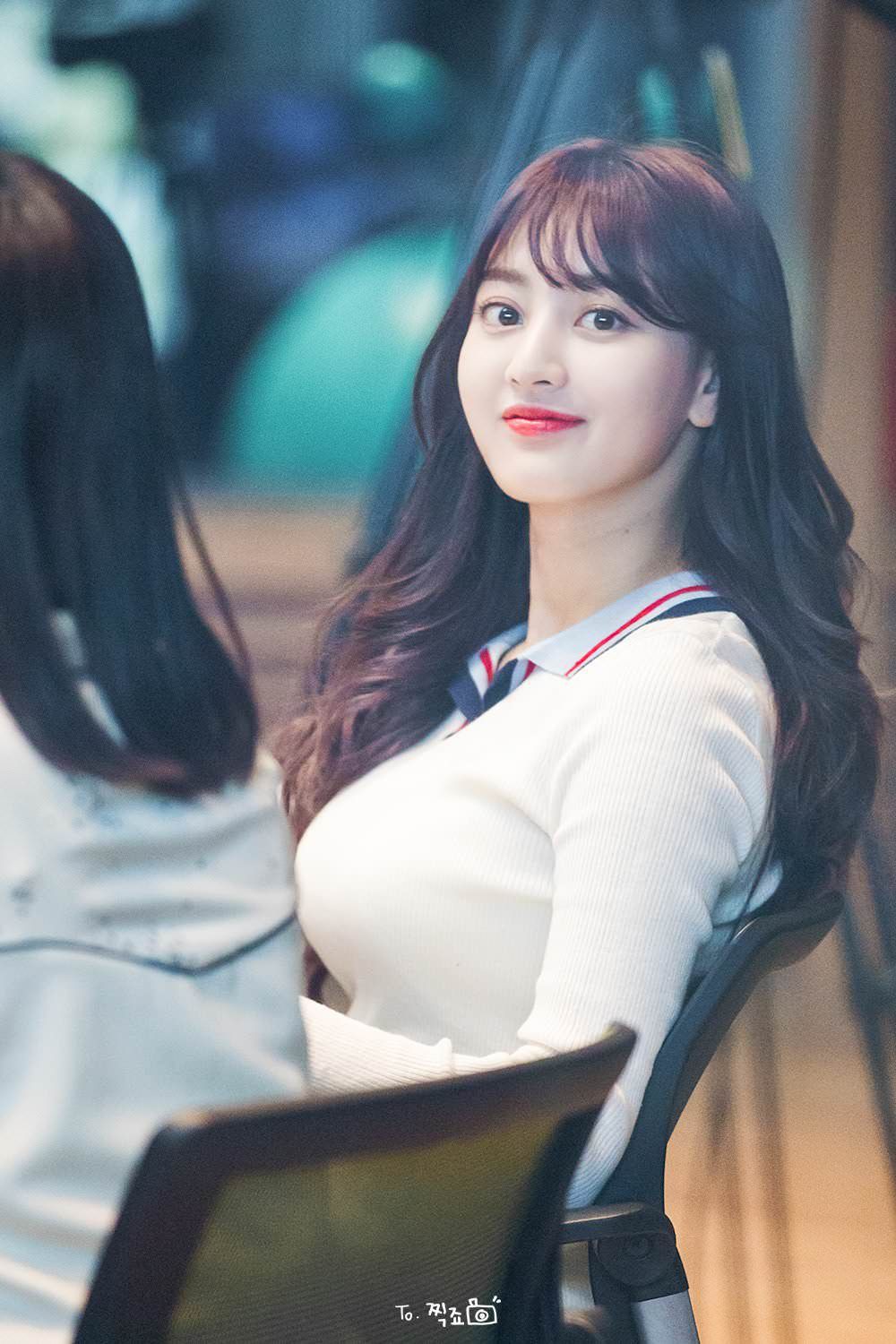 Sốc khi thấy mạng xã hội lan truyền ảnh nóng khiến Jihyo (TWICE) bị nghi dính vào bê bối tình dục chấn động châu Á