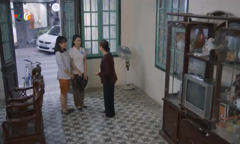 Những cô gái trong thành phố tập 24: Công Lý bị em gái tóm sống khi tặng điện thoại đắt tiền cho Lan Những cô gái trong thành phố tập 24: Công Lý bị em gái tóm sống khi tặng điện thoại đắt tiền cho Lan