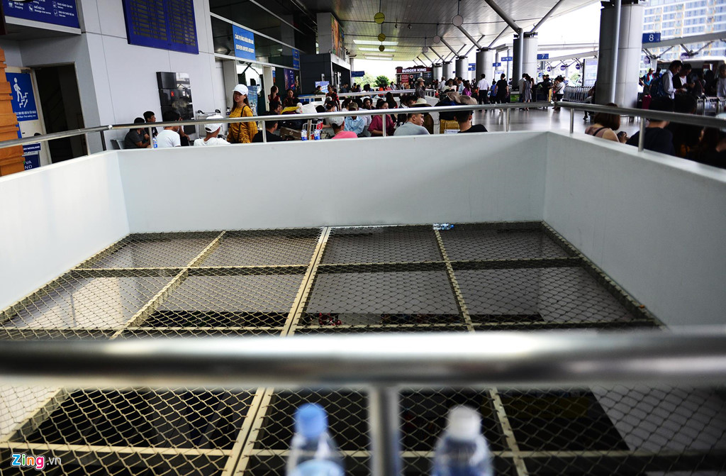 Cảnh đông đúc ở sân bay bị xếp bét bảng về chất lượng dịch vụ