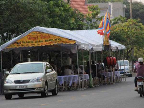 Nữ sinh 14 tuổi đâm cha tử vong: Không liên quan ma túy