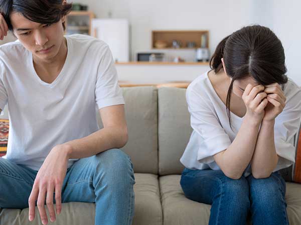 Vợ gần chục lần lén qua lại với người tình dù tôi đã tha thứ