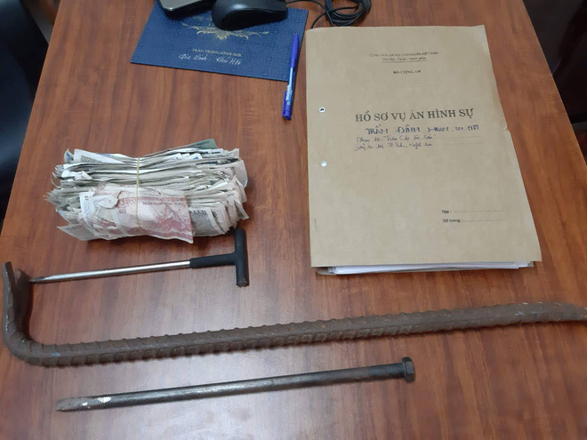 Bắt siêu trộm chuyên đột nhập đền, chùa để cạy hòm công đức