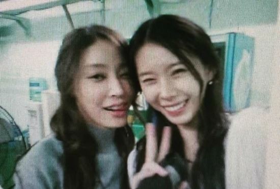 Vụ xâm hại tình dục Jang Ja Yeon: Nhân chứng 13 lần cho lời khai đều bị từ chối đã lộ diện, dân mạng kêu gọi cần được bảo vệ