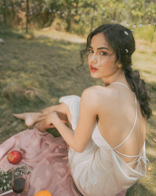 5 bông hồng lai giỏi nhiều thứ tiếng, có cuộc sống sang chảnh