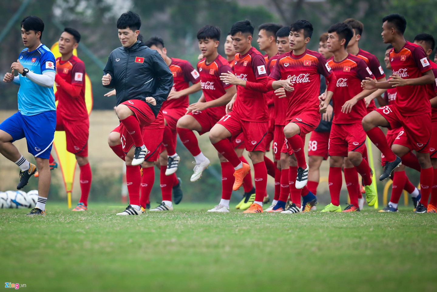 Video ảnh: Đoàn Văn Hậu nỗ lực tập luyện giữa tin đồn đến Bundesliga Video ảnh: Đoàn Văn Hậu nỗ lực tập luyện giữa tin đồn đến Bundesliga