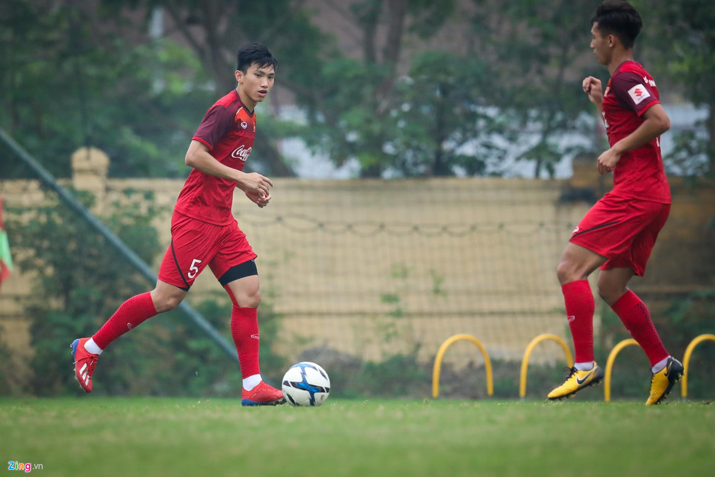 Video ảnh: Đoàn Văn Hậu nỗ lực tập luyện giữa tin đồn đến Bundesliga Video ảnh: Đoàn Văn Hậu nỗ lực tập luyện giữa tin đồn đến Bundesliga