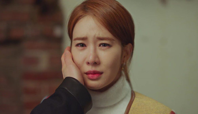 Bồ nhí đến tận nhà dằn mặt vợ vì dám có bầu, cô càng đau đớn khi biết bí mật động trời ả tiết lộ