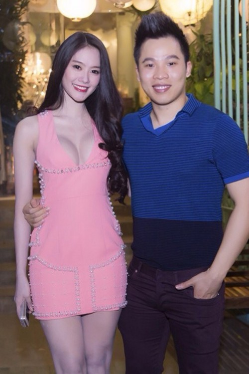 Linh Chi bất ngờ chia sẻ chuyện thường xuyên bị bạn thân showbiz đặt điều nói xấu giữa nghi vấn bị Vũ Khắc Tiệp cạch mặt Linh Chi bất ngờ chia sẻ chuyện thường xuyên bị bạn thân showbiz đặt điều nói xấu giữa nghi vấn bị Vũ Khắc Tiệp cạch mặt