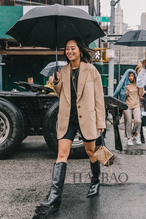 Nàng công sở học được gì từ 2 fashionista đình đám gốc Hàn?