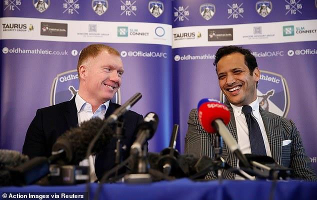 Paul Scholes từ chức HLV sau 31 ngày