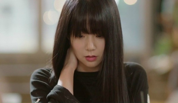 Lấy phải một anh chồng nhất nhất nghe lời mẹ, cô vợ kéo vali đi kèm lời nhắn con ngoan nhưng là chồng tồi