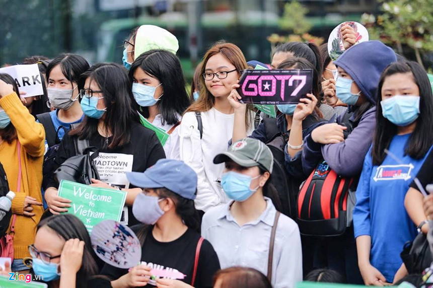 Nhật ký cô gái lần đầu xuất ngoại đi xem Kpop