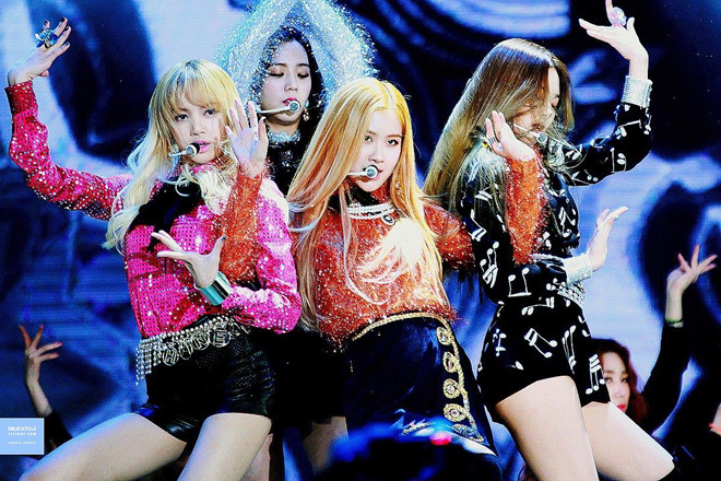 Nhật ký cô gái lần đầu xuất ngoại đi xem Kpop