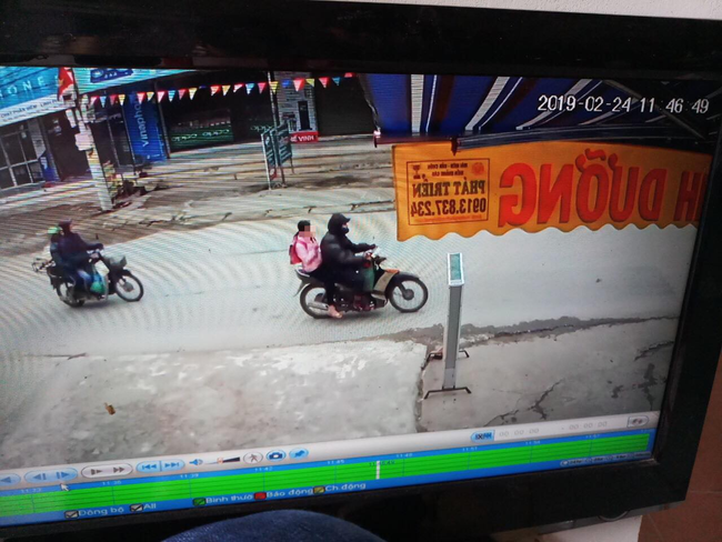 Gã bán thịt lợn chặn đường, kéo bé gái 9 tuổi vào vườn chuối dâm ô hoang mang gào khóc: Sao công an lại tìm ra nhanh thế?