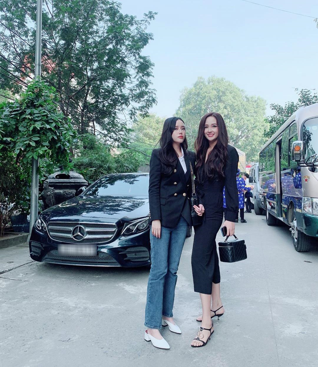 Em gái Mai Phương Thúy cao 1,78 m, xinh đẹp và mặc sành điệu