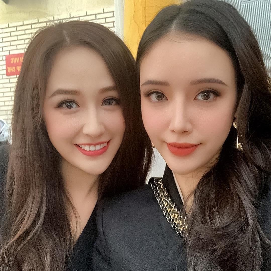 Em gái Mai Phương Thúy cao 1,78 m, xinh đẹp và mặc sành điệu