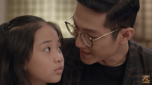 Đặt lên bàn cân so kè 4 người đàn ông không đồng đều về nhan sắc của Những cô gái trong thành phố