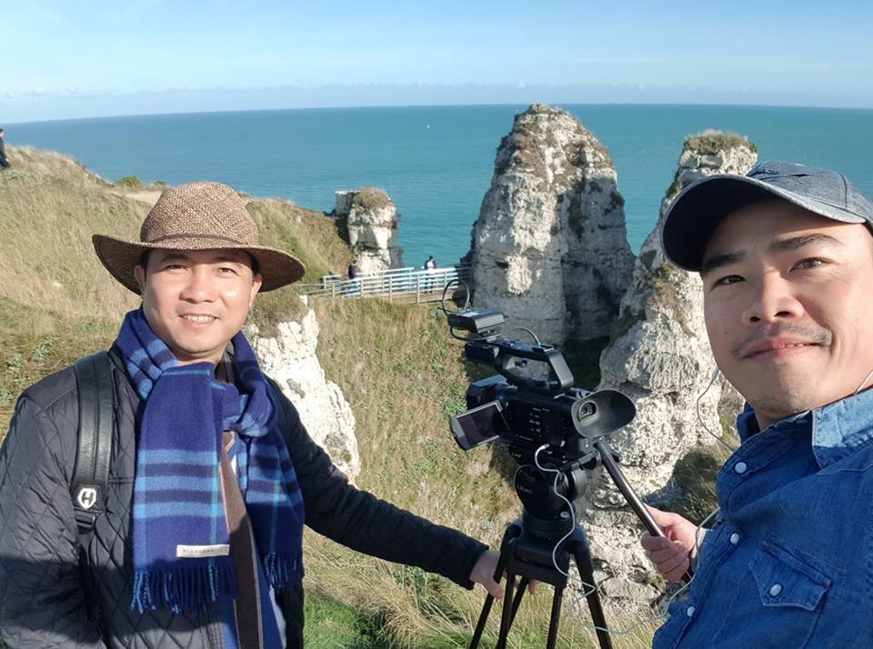 Không có chuyện VTV độc chiếm sóng giờ vàng?