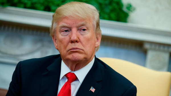 Ông Trump lần đầu tiên dùng quyền phủ quyết Ông Trump lần đầu tiên dùng quyền phủ quyết