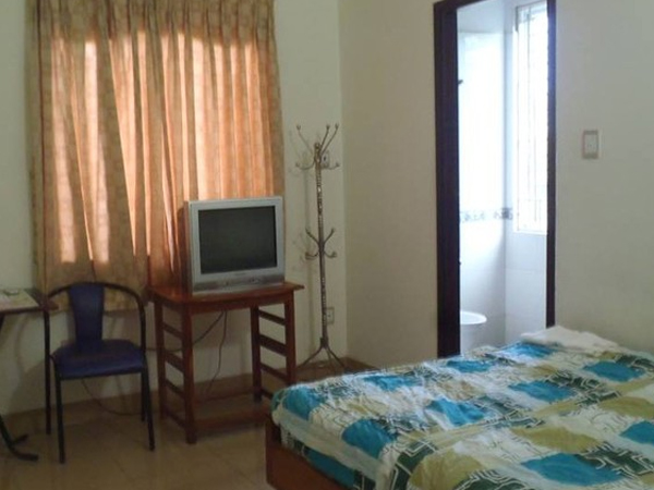 Nam sinh bị vu oan vào khách sạn cùng cô giáo Bình Thuận đi học trở lại