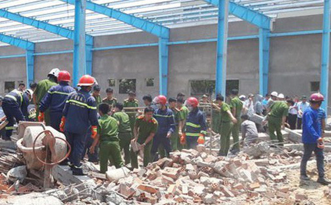 Vụ sập tường làm 8 người thương vong ở Vĩnh Long: Thi công sai kỹ thuật?