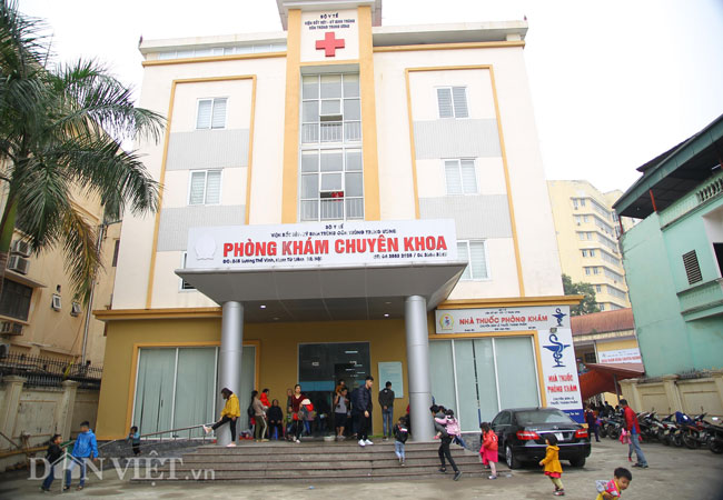 Video ảnh: Nghìn nhà vạ vật bệnh viện xét nghiệm sán lợn cho con