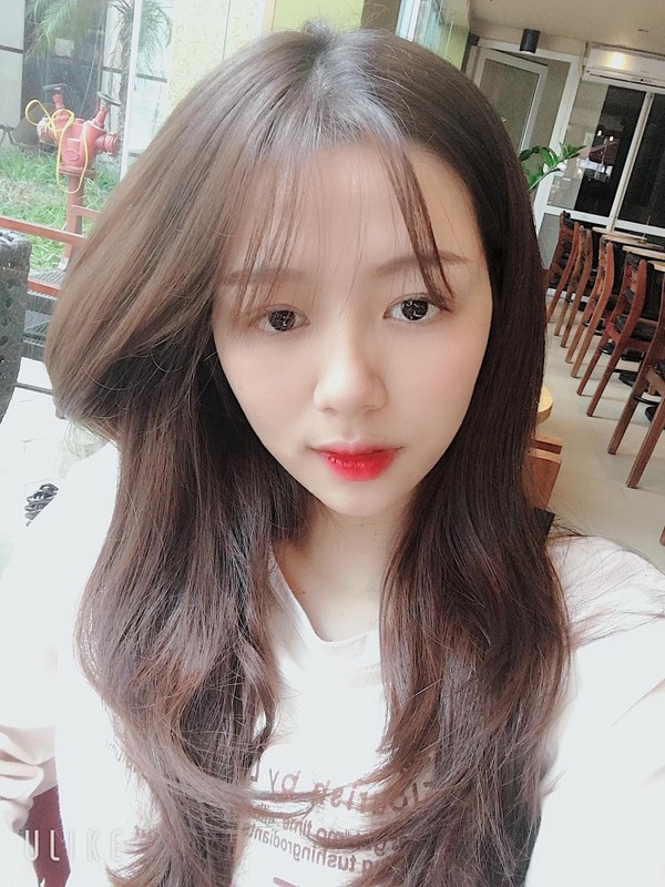 Nữ điều dưỡng gây sốt MXH vì tấm ảnh ngủ gật, nhưng thông tin về cô khiến nhiều người hụt hẫng