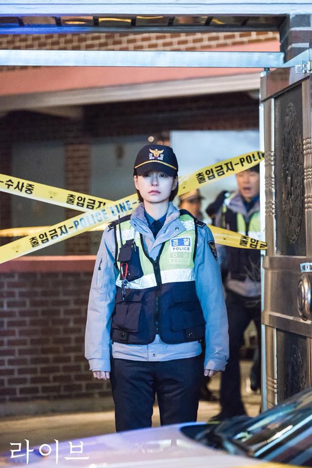 Phim ảnh Hàn Quốc đã phản ánh nỗi đau của các nạn nhân bị bạo lực tình dục ra sao?