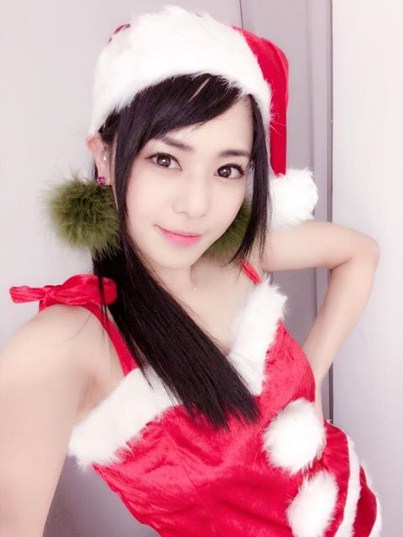 Nữ hoàng phim 18+ tuyên bố gỡ bỏ toàn bộ video nhạy cảm vì lý do bất ngờ