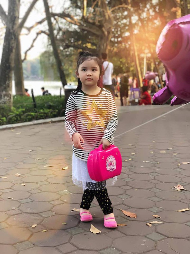 Nữ đại gia gây sốc với cảnh giường chiếu cùng Bình An: Ngoài đời cũng là đại gia, có gia đình đáng ngưỡng mộ