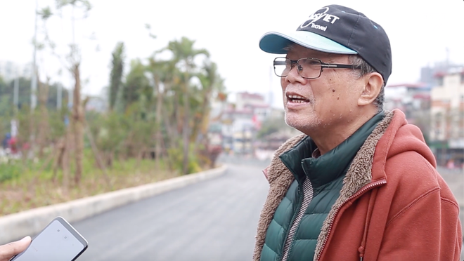 Đường đi bộ cạnh sông Tô Lịch trong con mắt người dân Thủ đô: Đường đẹp, đúng nguyện vọng nhưng đi qua cần... đeo khẩu trang