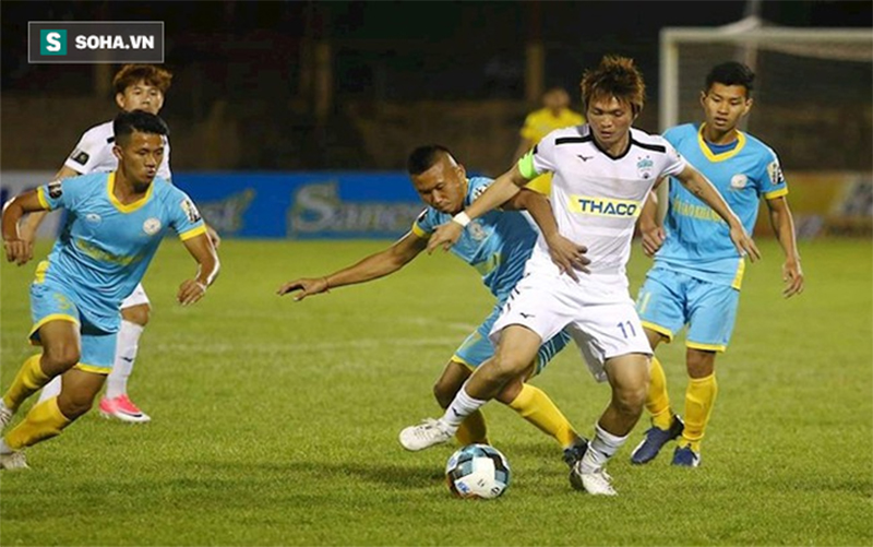 Có thêm 2 sự lựa chọn quá tuổi, HLV Park Hang-seo sẽ gọi ai cùng Công Phượng?