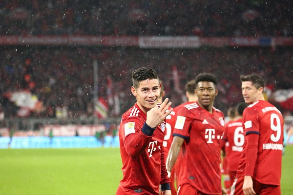 Clip: James Rodriguez tỏa sáng với cú hattrick, Bayern Munich trút giận lên đối thủ