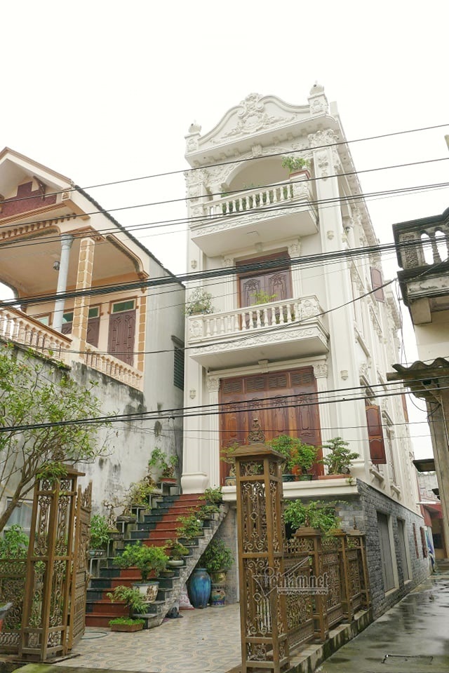 Làng tỷ phú ở Nam Định, cách vài chục mét có một dinh thự