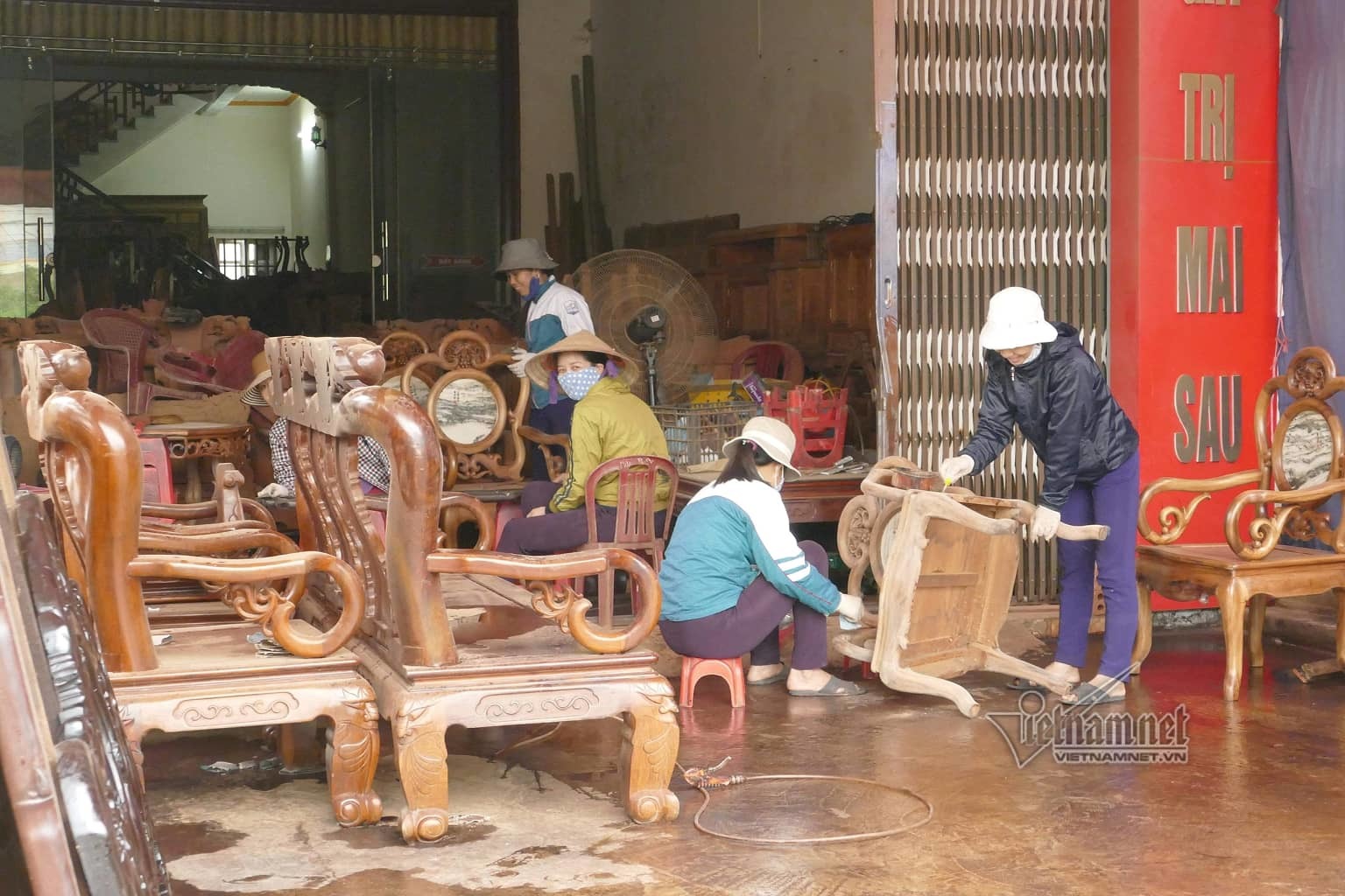 Làng tỷ phú ở Nam Định, cách vài chục mét có một dinh thự