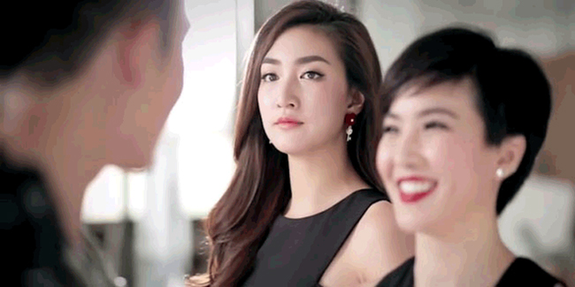 Nửa đêm chị dâu đau bụng đẻ, hành động giật điện thoại và bế chị ra xe của chồng tôi khiến cả nhà chồng đều há miệng kinh ngạc