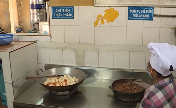 Từ vụ nhiễm sán lợn: Đây mới là con đường dẫn đến bị nhiễm sán kinh hoàng nhất