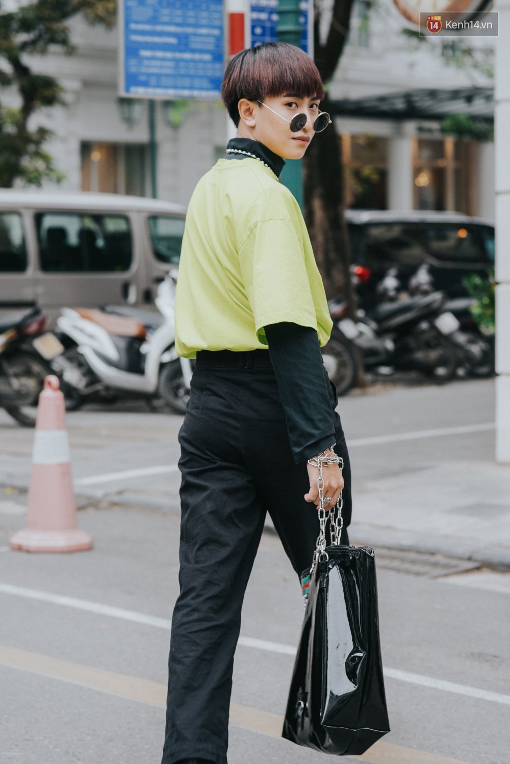 Street style 2 miền: miền Nam ăn diện cực xịn, miền Bắc lên đồ đơn giản mà tôn dáng