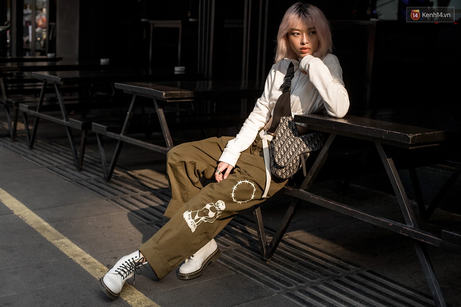 Street style 2 miền: miền Nam ăn diện cực xịn, miền Bắc lên đồ đơn giản mà tôn dáng