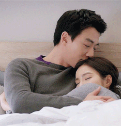 Chụp ảnh với Jonghyun, tài tử Kim Rae Won bị đào mộ quá khứ động chạm vòng 1 của Kim Tae Hee, Shin Se Kyung