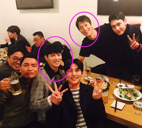 Chụp ảnh với Jonghyun, tài tử Kim Rae Won bị đào mộ quá khứ động chạm vòng 1 của Kim Tae Hee, Shin Se Kyung